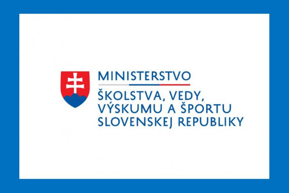 čierna mačička Skrytá kamerazrelých ženách veľké vtáky